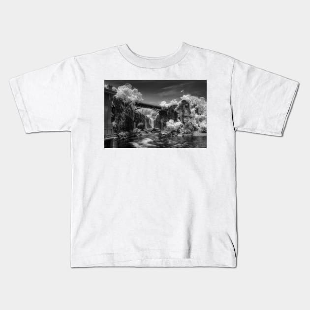 Paterson Great Falls National Historical Park Infrared Kids T-Shirt by jforno